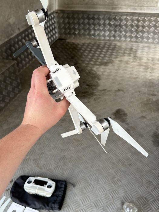 Дрон квадрокоптер мавик DJI Mavic PRO
