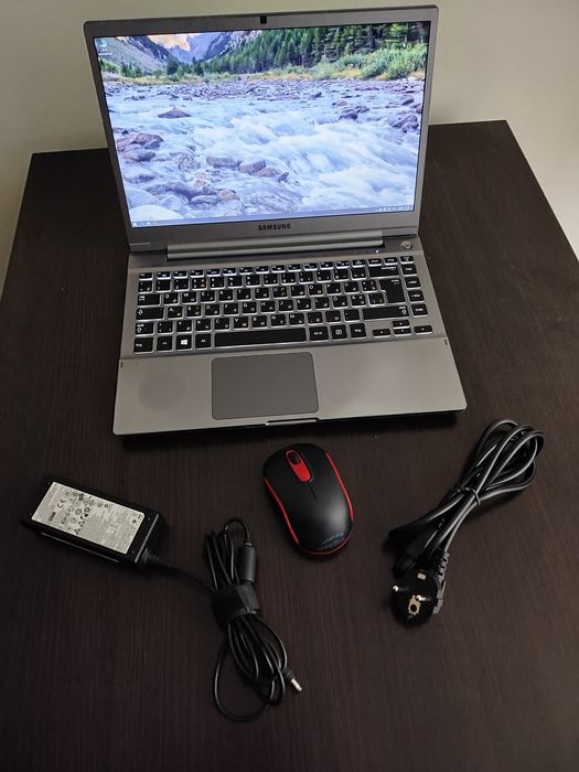 Samsung 700Z Series 7 Chronos