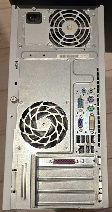 Komputer stacjonarny HP Compaq