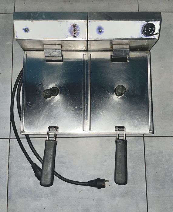 Подвійна фритюрниця Кий В