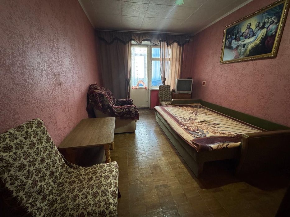 Простора не кутова 3к в хорошому стані 37039