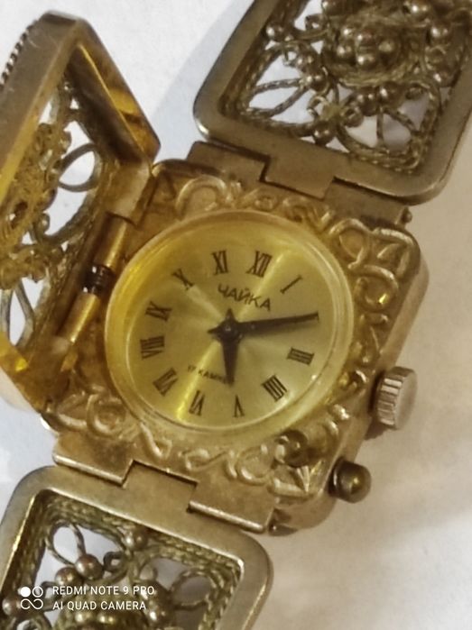Часы Чайка женские
