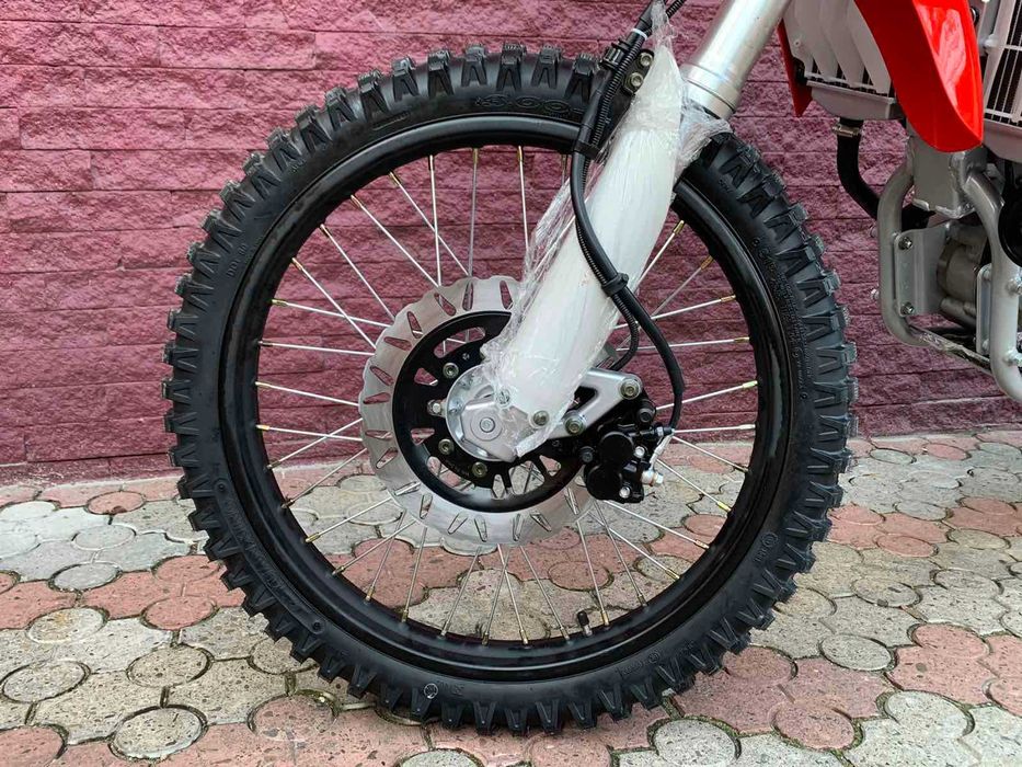 Мотоцикл Loncin LX300GY SX2 PRO