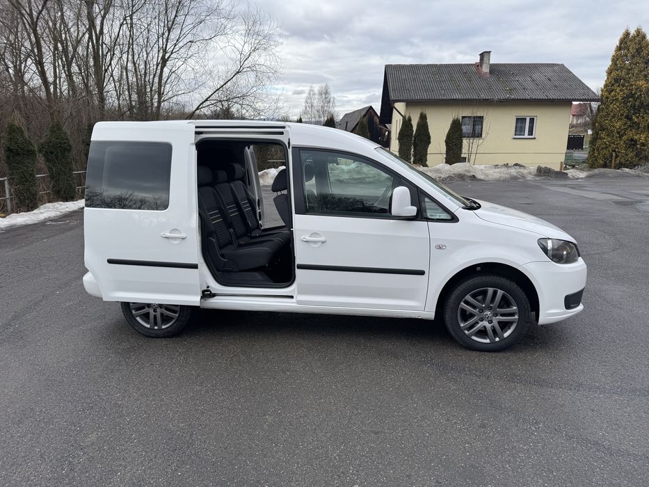 Volkswagen Caddy 1.6 diesel 102 KM