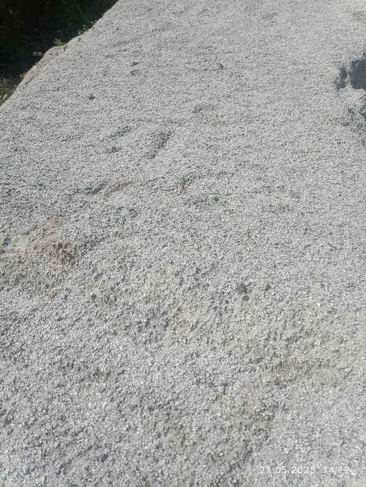 Szpryt, piasek granitowy, mączka 0,30zł/kg