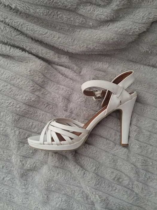 buty białe oficjalne ślubne, balowe, galowe sandałki na szpilce