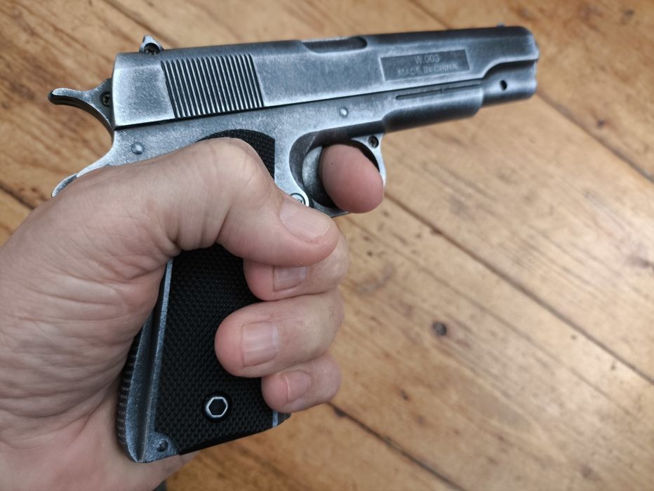 Пистолет детский Кольт- 911 из пластика.