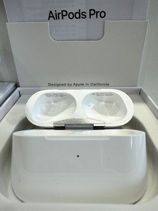 Навушники Apple AirPods Pro 2 Gen