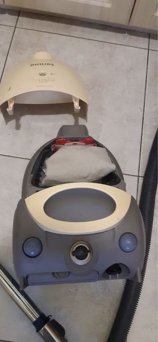 Пылесос Philips FC 8424