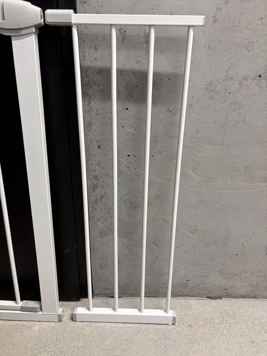 Nowa biała bramka rozporowa Springos 76-120 cm