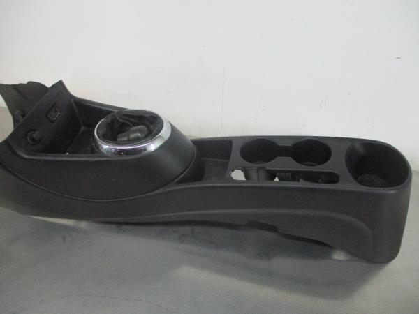 Consola central HYUNDAI i20 (PB, PBT)