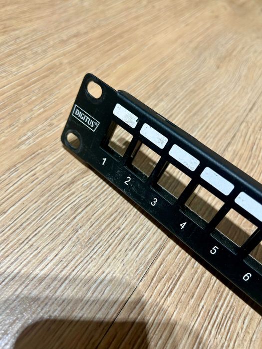 panel krosowy (patch panel) Digitus 24 porty