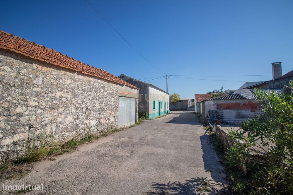 Casa Típica para reconstruir no Pincho – Figueira da Foz