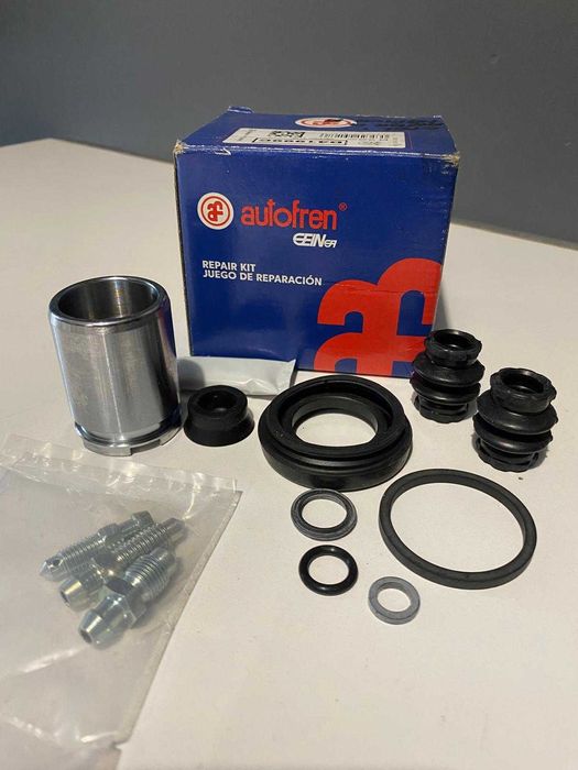 Zestaw naprawczy zacisku hamulcowego /Opel, Mini/ NOWE / CZĘŚCI