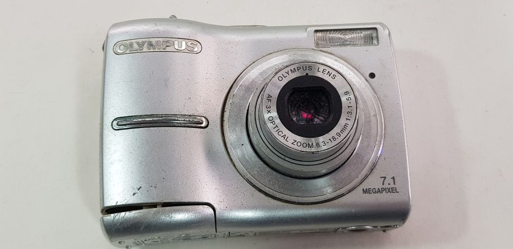 Фотоаппарат Olympus X-775 (FE-270: 130 грн. - Цифровые