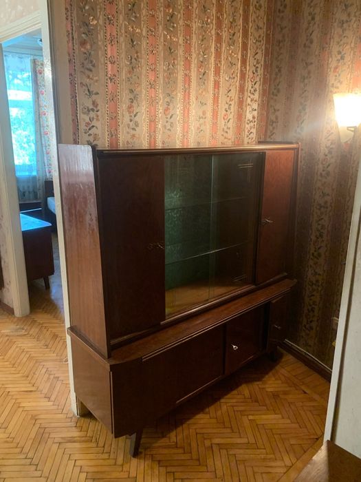 В продаже 2 комнаты + гараж. Ул. Фабричная.