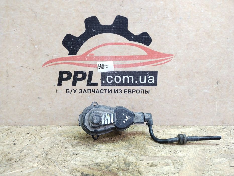 Jeep Compass II 2016- Renegade моторчик заднего суппорта ручника