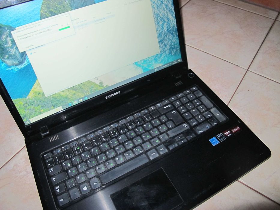 Samsung 17 - 2-і відеокарти 3 години батарея