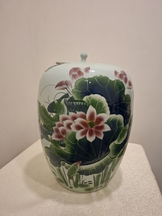 Продам вази. Китайський фарфор.