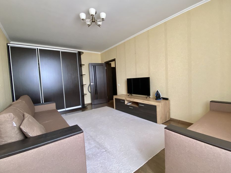 БЕЗ % 1к, просп.Гузара 46-Б, з КОМОРОЮ 2,5 кв.м,Берестейська,Вокзальна