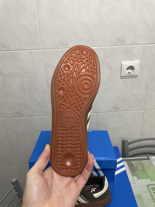 Adidas Spezial novas