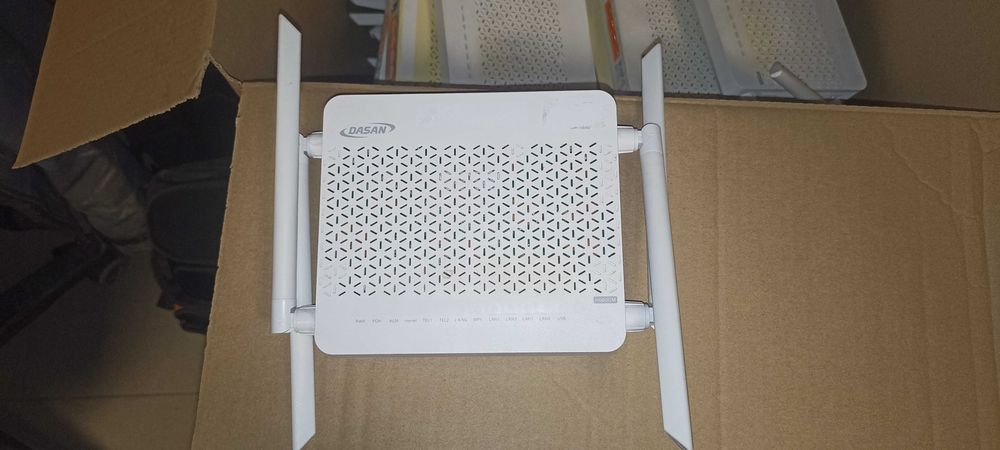 10x Dasan H660 GM GPON ONT 4x GE router NAT, Wifi 2.4 i 5 GHz