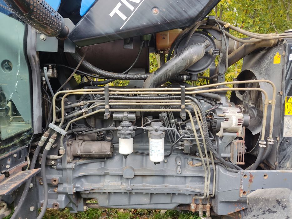 New Holland TM 115 z 2002r