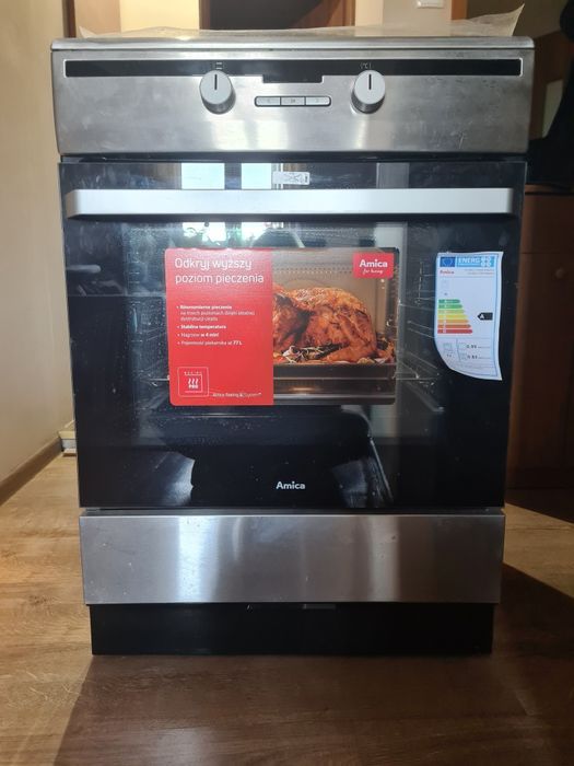Indukcja z elektrycznym piekarnikiem