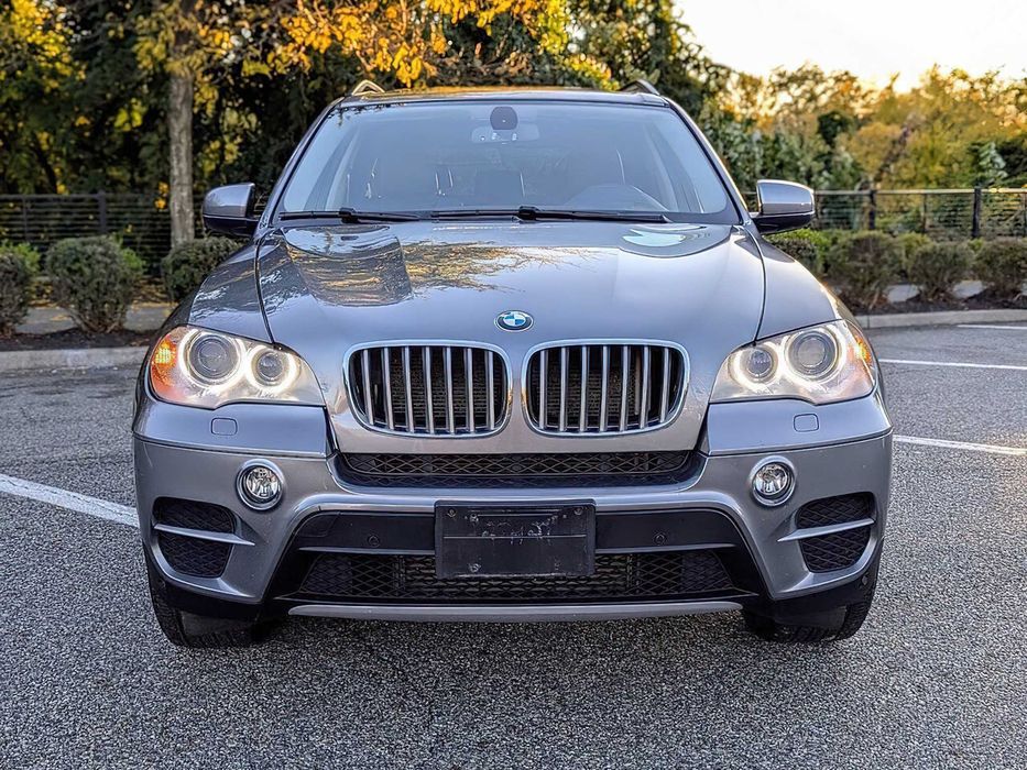 BMW X5      2012