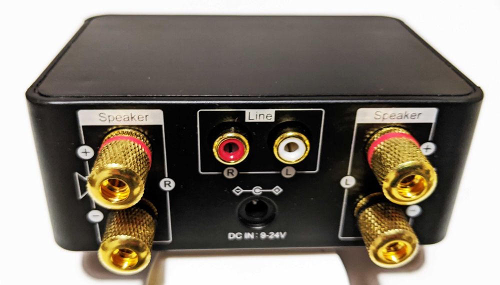 Продам усилитель стерео 2.0  (2x30 W)