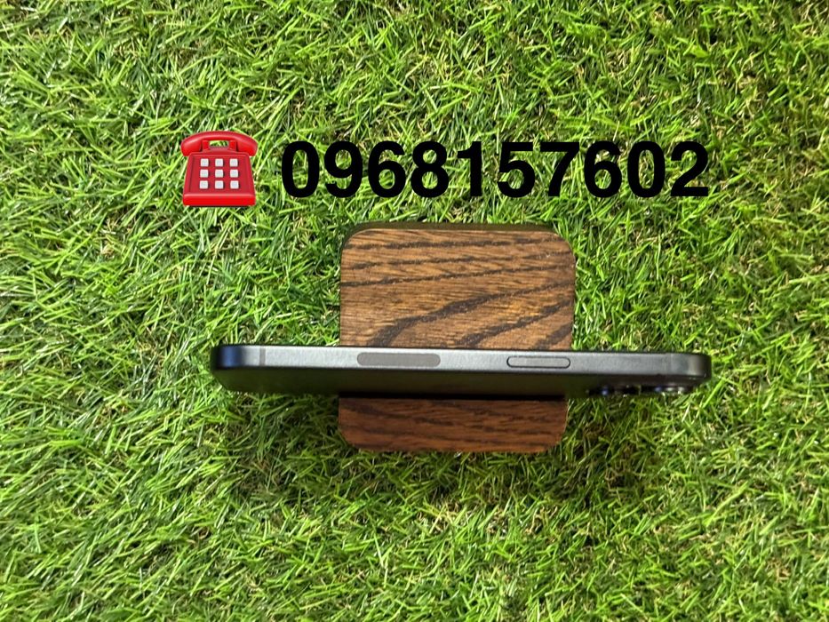 iPhone 15 Matte Black 128gb .