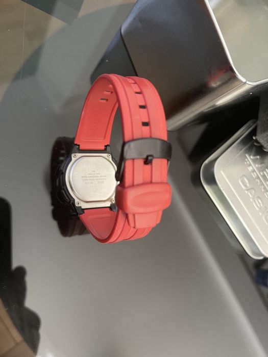 Super zegarek CASIO W-211 w idealnym stanie POLECAM