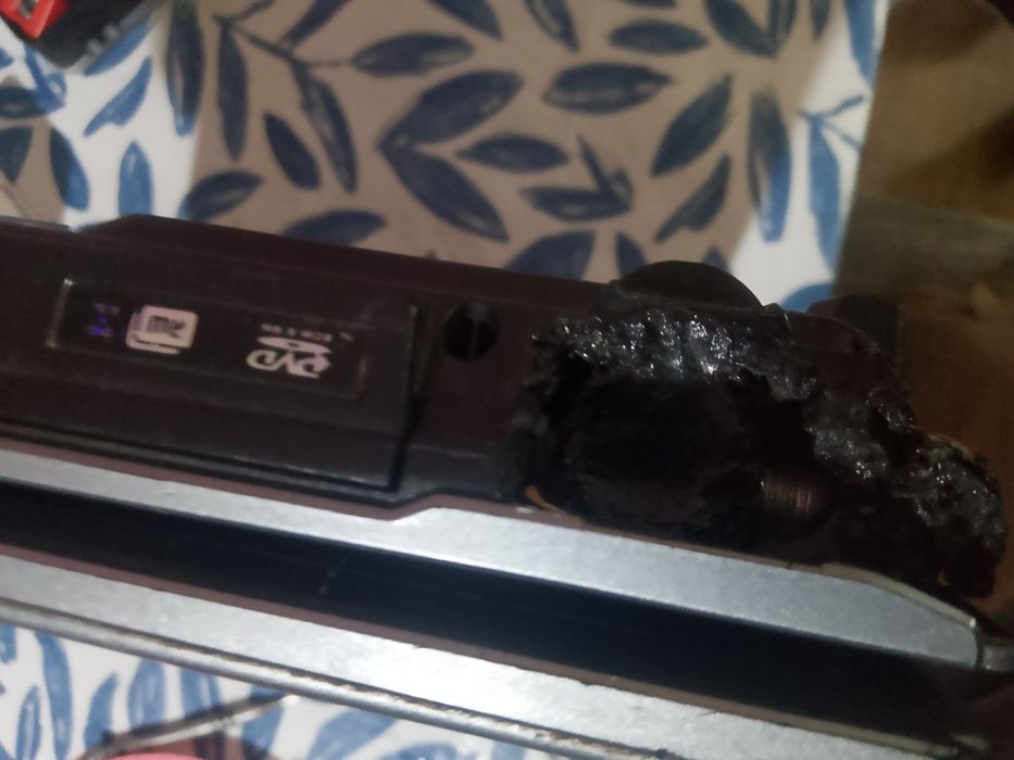 Laptop Asus uszkodzony