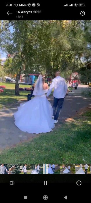 Свадебное платье