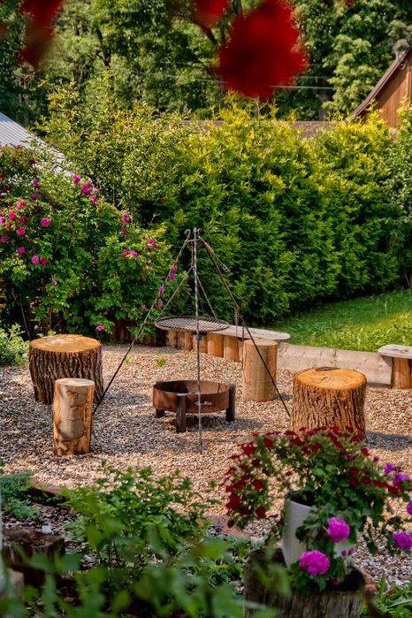 Góralska Osada NA WYŁĄCZNOŚĆ 26os - imprezy firmowe, urodziny, kawalerskie, domek w górach, noclegi Zakopane, domek z jacuzzi, domek do wynajęcia.