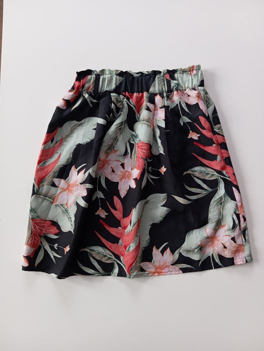 Spódniczka w kwiaty