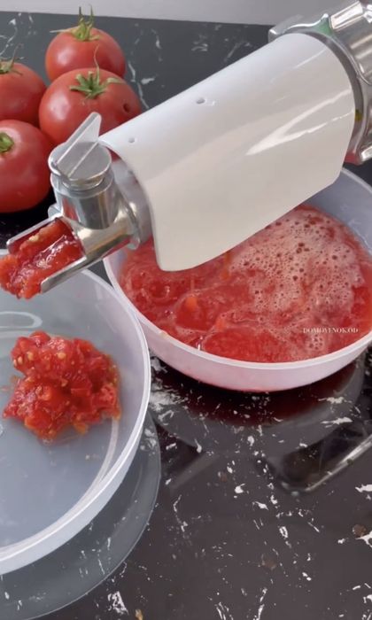 ПОТУЖНА! Німецька м'ясорубка 3000Вт, подрібнювач, соковижималка, бленд