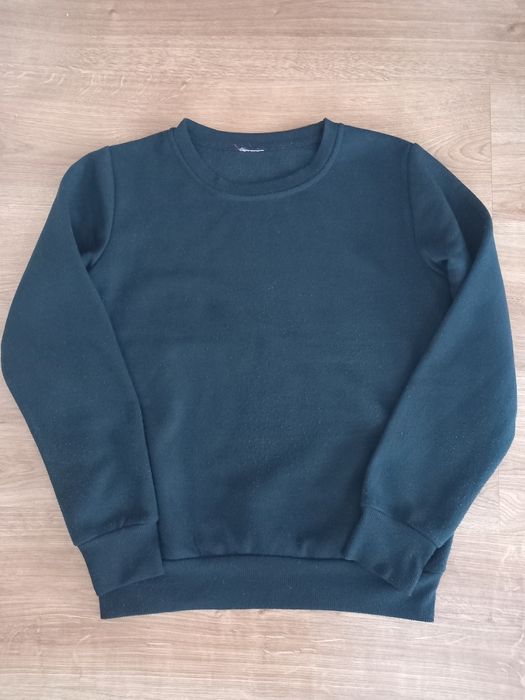 Czarna bluza r. M