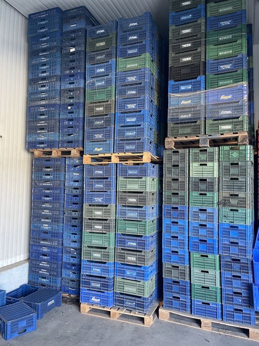 caixas de plástico de todos os tipos