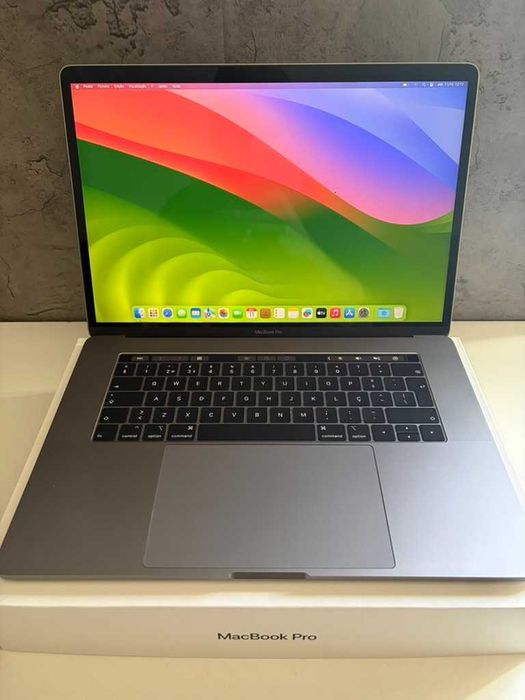 MacBook Pro 15” - IMACULADO! | i7 / 16GB / 512GB SSD / Radeon 560X64551178440707120