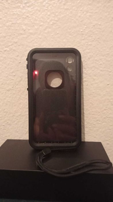 Capa iPhone XR - Prova D'Água - Nova!!