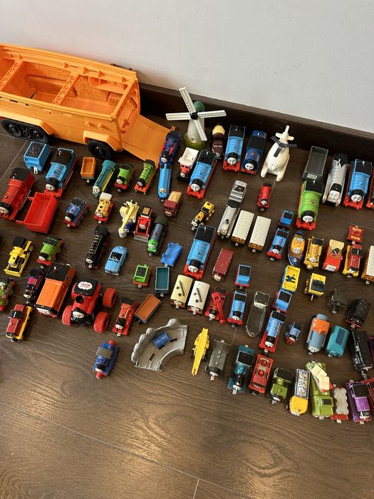 Tomek i przyjaciele megnesy trackmaster poterzny zestaw 180 wagonow
