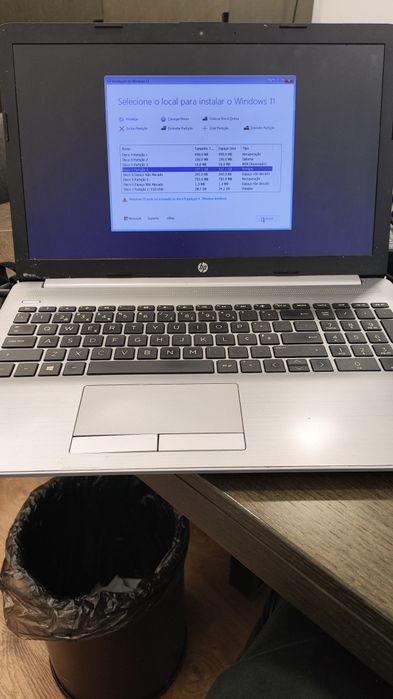 Portátil Hp 250 G7