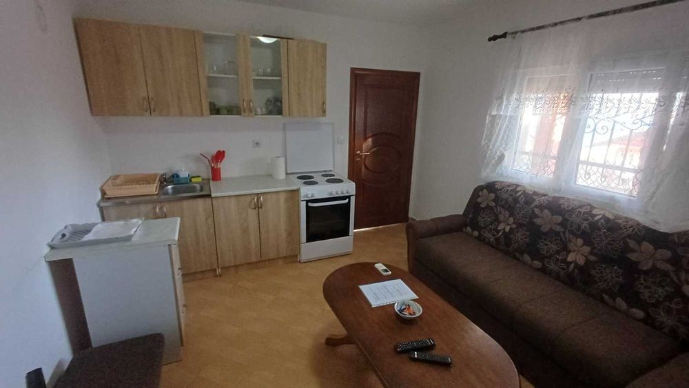 Бар. Зеленый пояс 3 улица. ЦЕЛЕБНЫЙ воздух. ЧУДО-вид! Рядом 2 квартиры