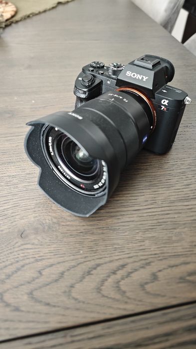 SONY A7RII + Lente 16-35 f4