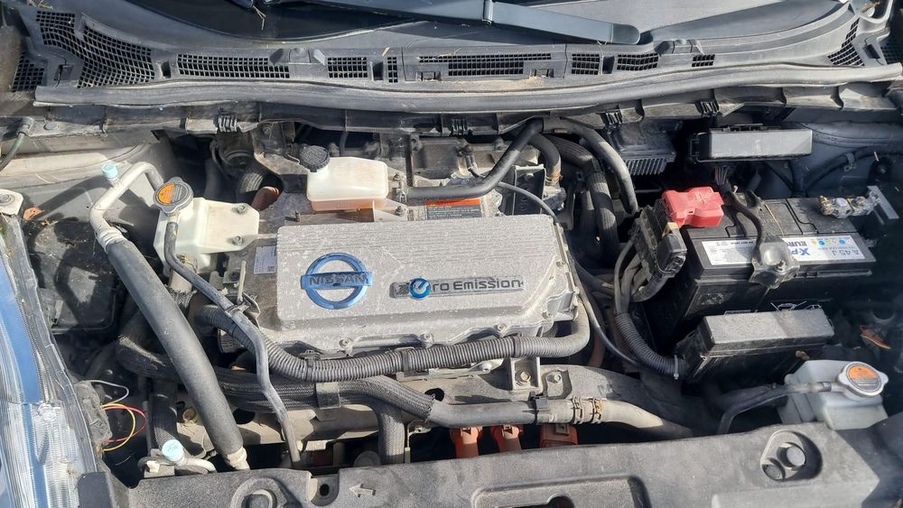 CARRO PARA PEÇAS NISSAN LEAF 2010 - 2017