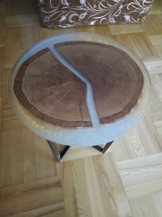 Stolik kawowy, żywica, dębowy