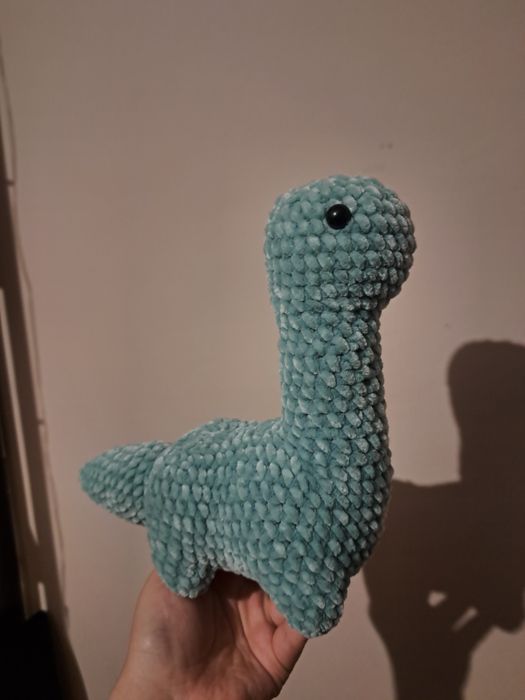 Dinozaur na szydełku