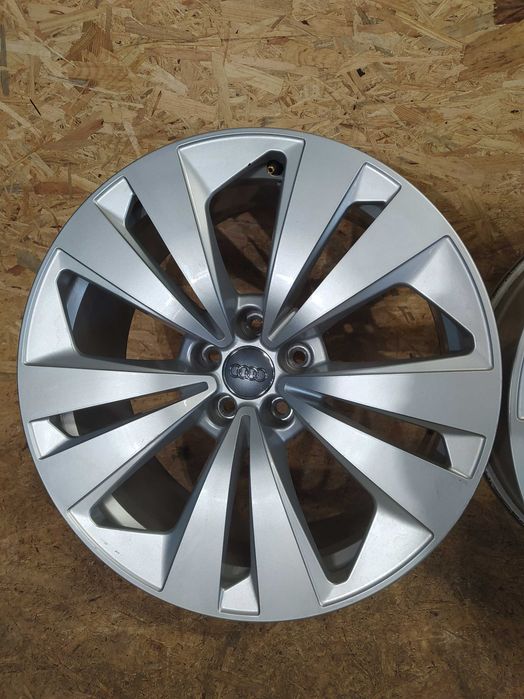 Felgi alu 19" Audi Q8 SQ8 Q5 A5 A6 A7 8.5" 5x112 ET20 66.6 4M8601025