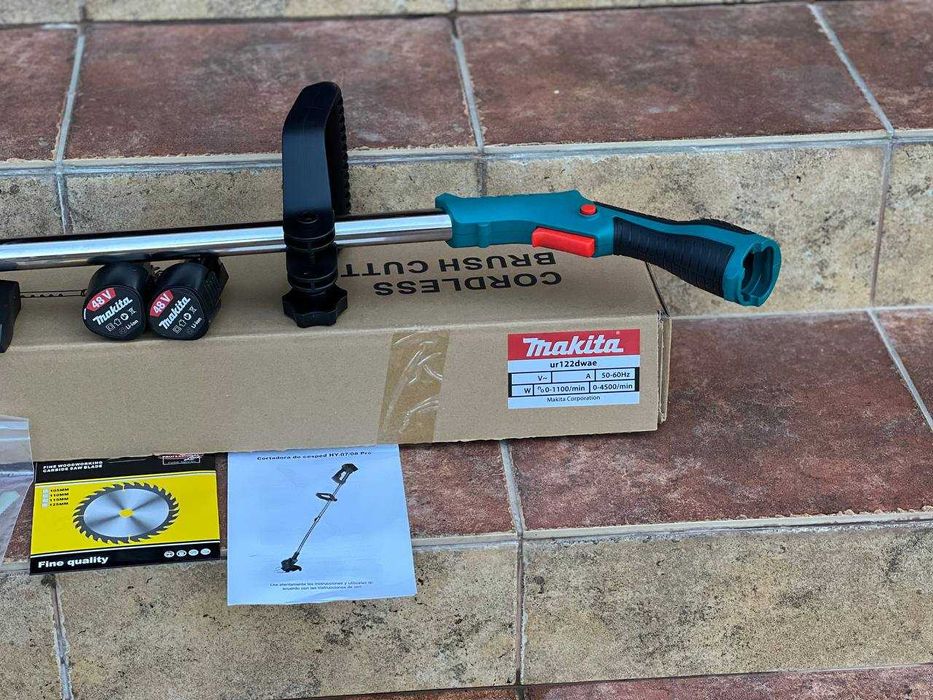 Газонокосилка аккумуляторная беспроводная. Триммер. Makita. Макита